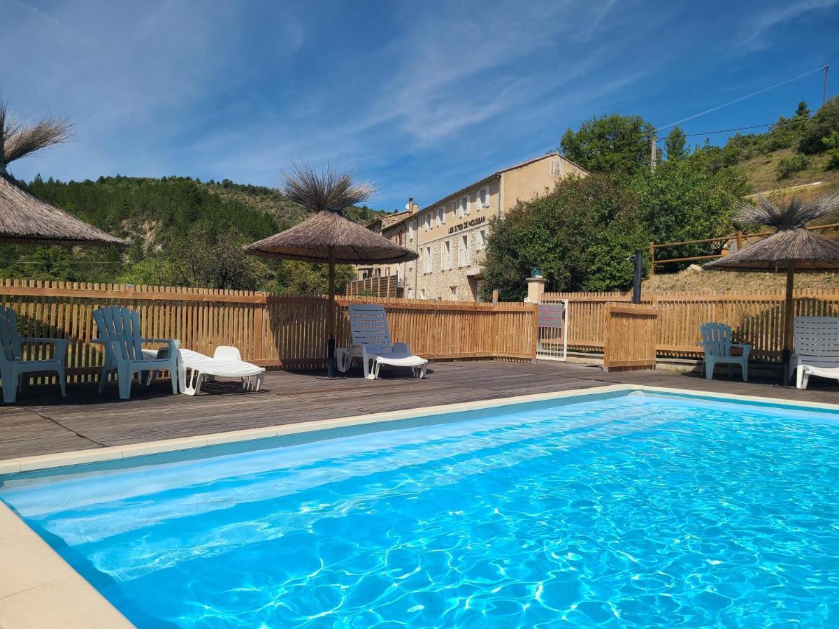 Les Gites De Moussan Montbrun-les-Bains Luaran gambar